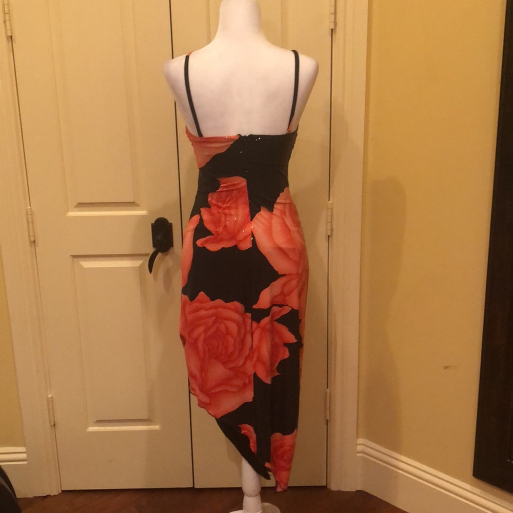 Cache dress - Picture 7 of 13